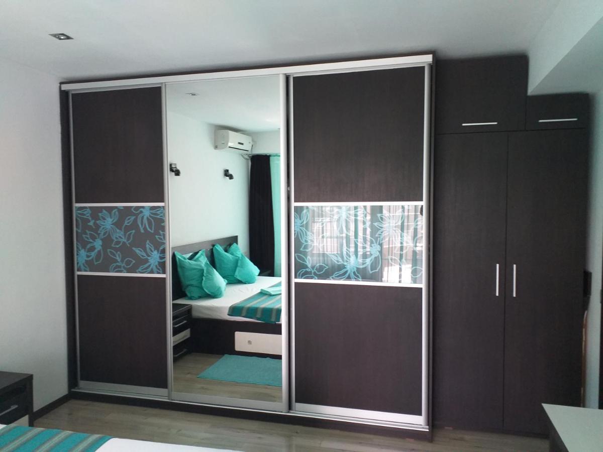 Elena'S Terrace Apartment Мамая Екстериор снимка